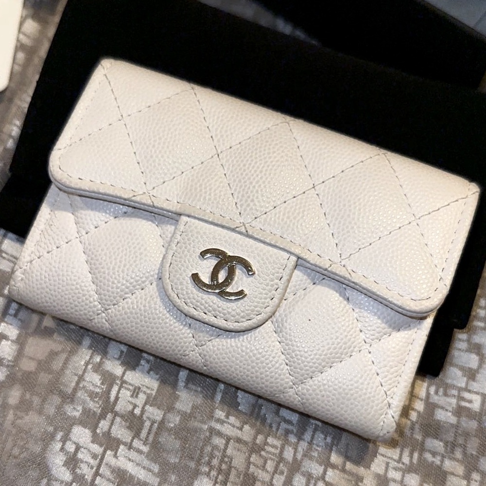 White Chanel Flap Card Holder